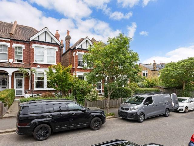 House for rent in London Borough of Southwark, Greater London