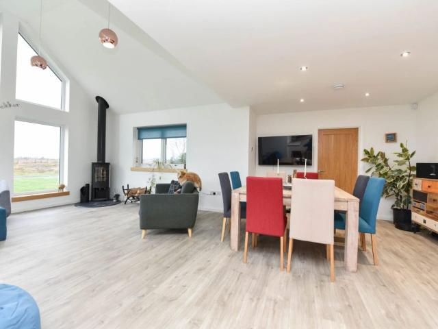 House for rent in Daviot, Scotland