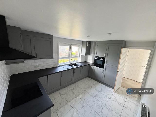 Apartment for rent in Craigneuk, Chapelhall