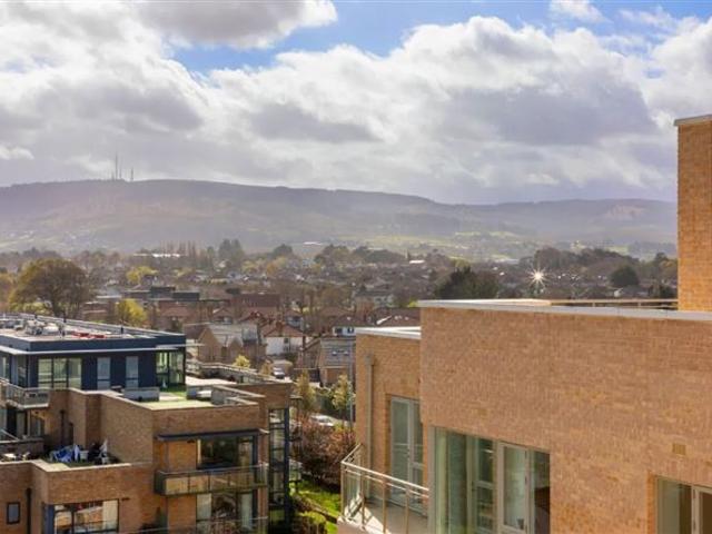 Apartment for sale in Bluebell, North Tipperary