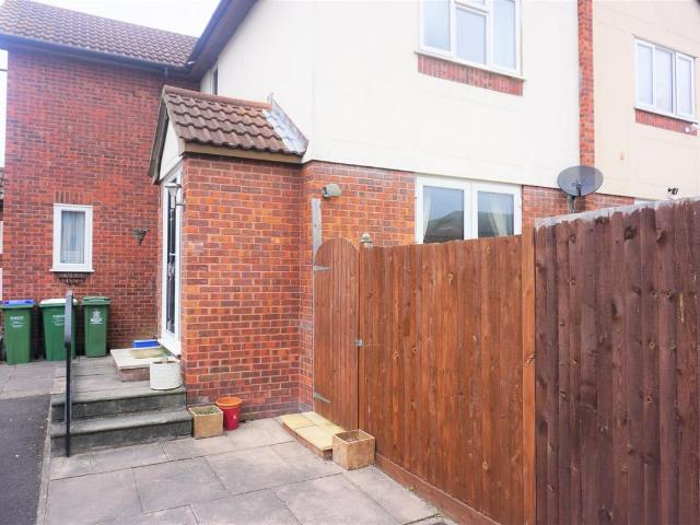 House for rent in North End, Greater London