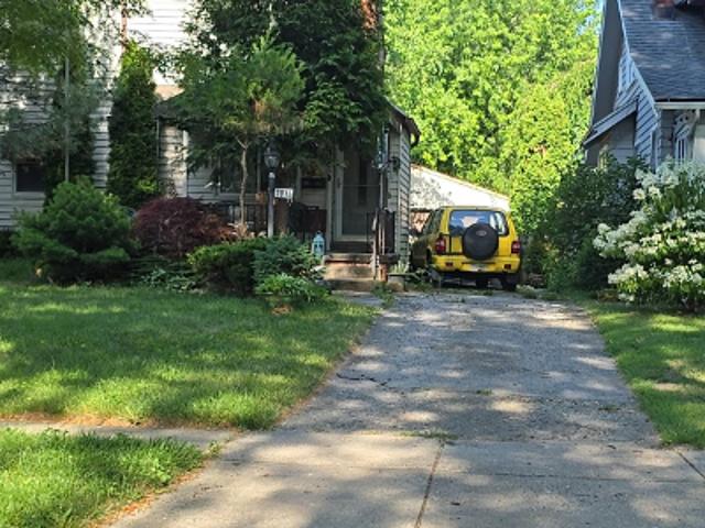 House for sale in Deveaux, Toledo