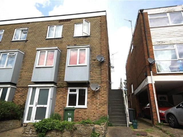 House for rent in Guildford Park, Westborough