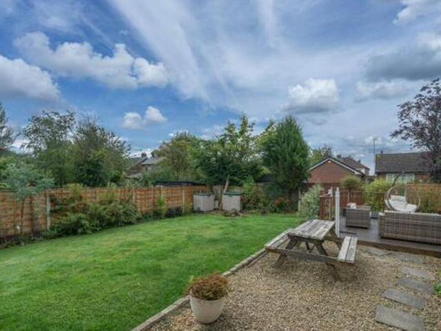 House for sale in Greenside, Macclesfield