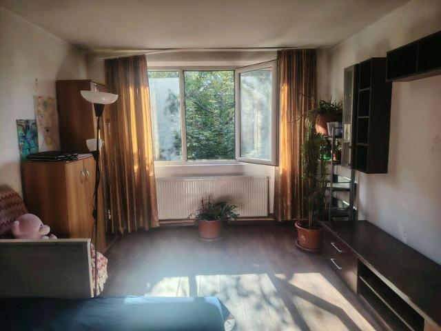 Cameră închirieri în București