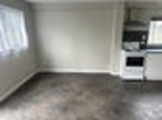 Apartment for rent in Awhitu, Oroua County