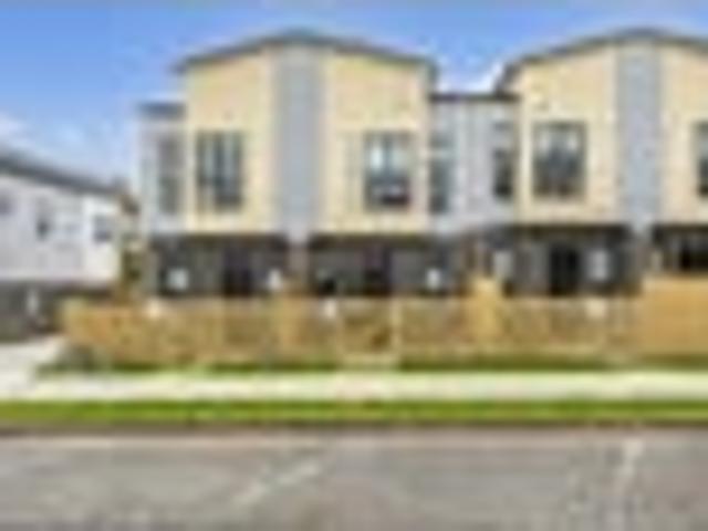 Townhouse for rent in Papakura, Oroua County