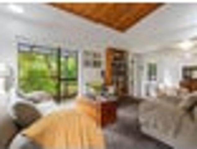 House for rent in Awhitu, Oroua County