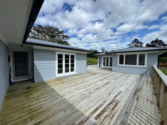 House for rent in Awhitu, Oroua County