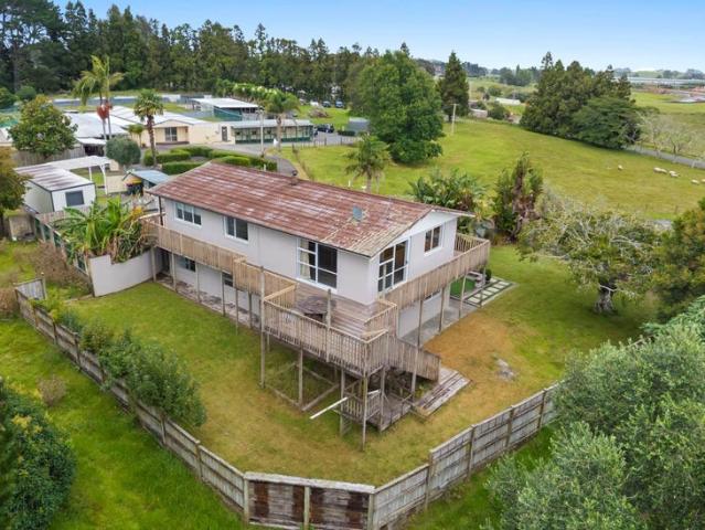 House for rent in Awhitu, Oroua County