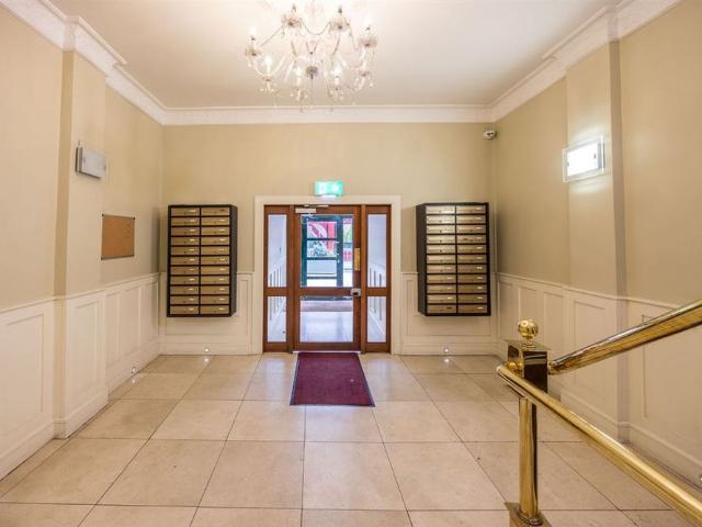 Apartment to rent in Bluebell, North Tipperary