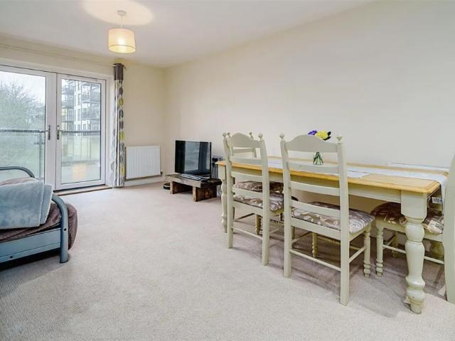 Apartment for rent in Pin Green Industrial Area, Shephall