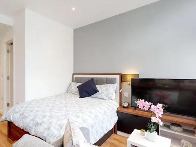 Apartment for rent in Calderstones