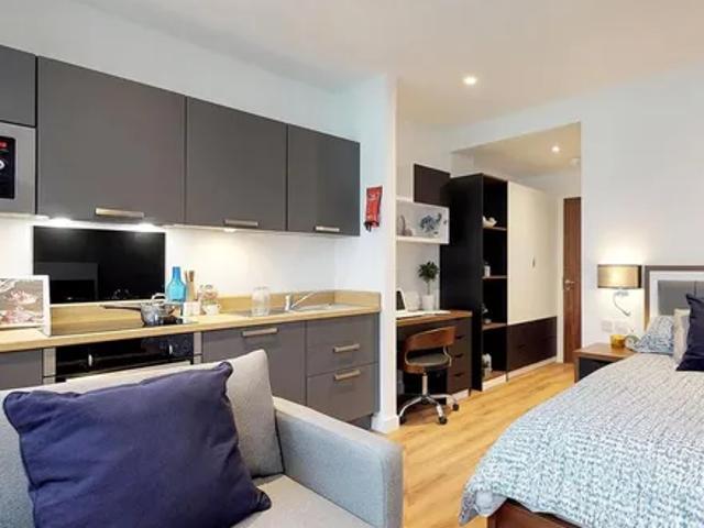 Apartment for rent in Calderstones