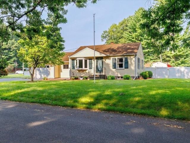 House for sale in Hampden, Massachusetts
