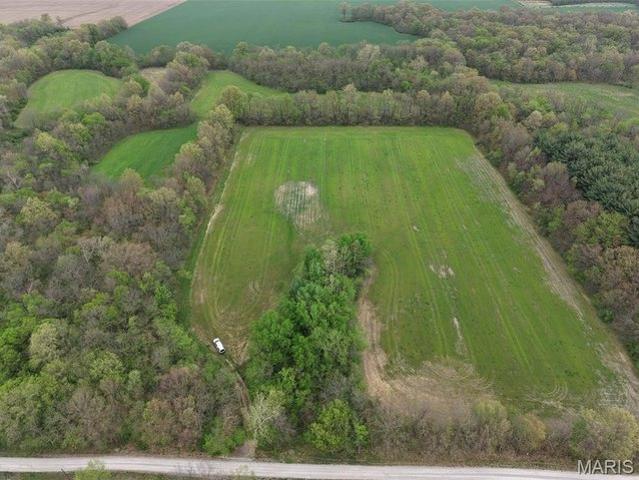Land for sale in Bond, Illinois