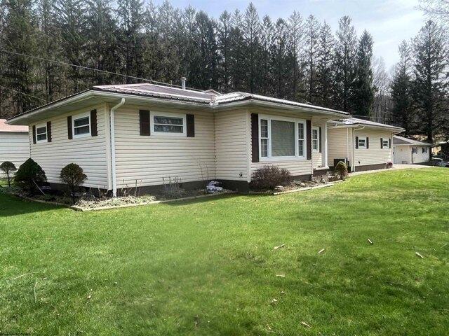 House for sale in Weston, West Virginia