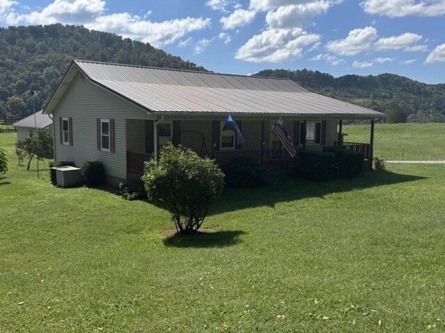 House for sale in Thorn Hill, Tennessee
