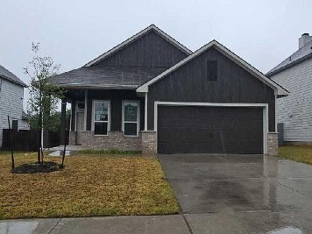 House for sale in Briggs, Texas