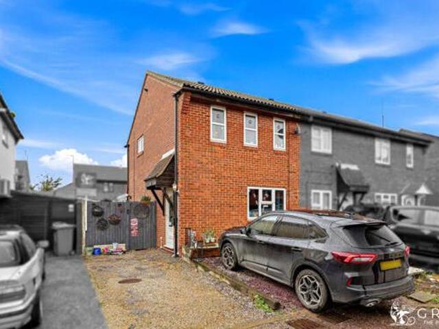 House for sale in Tilbury, Essex