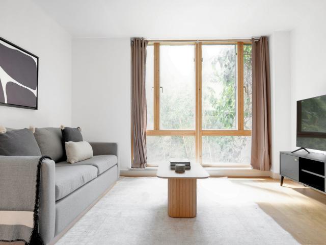 Apartment for rent in Shoreditch, Isle Of Man