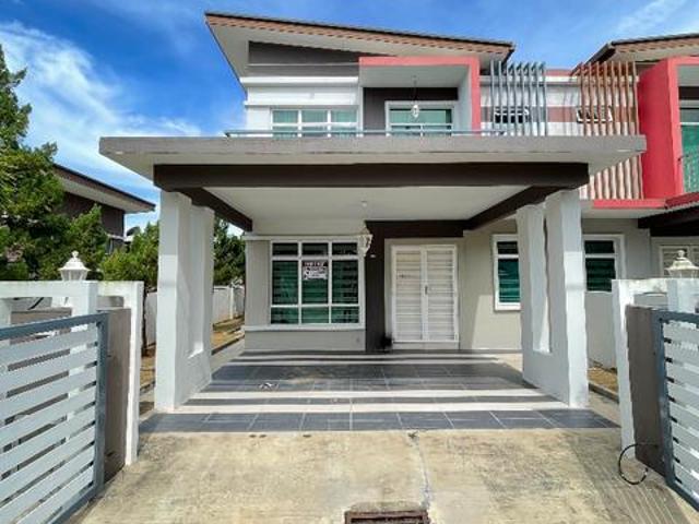 Residential House for sale in Malaka