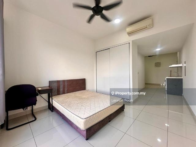 Room for rent in Petaling, Alam Impian