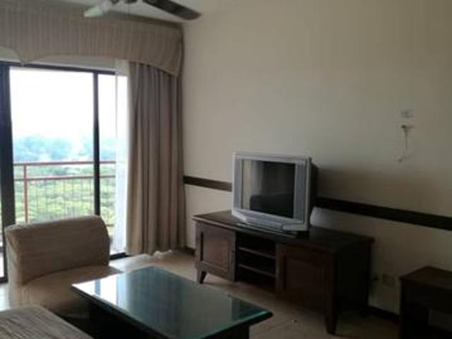 Condominium for sale in Malaka