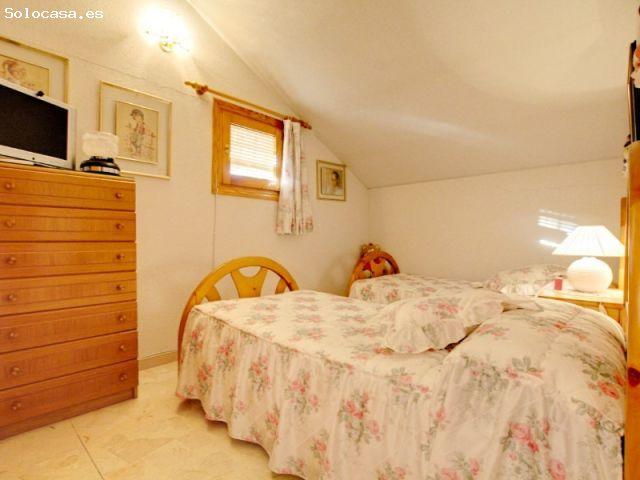 Casa en venta en Colmenar Del Arroyo, Madrid