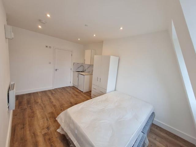 Studio for rent in Holloway, Greater London