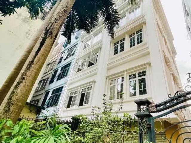 Nhà bán tại Hoàn Kiếm, Hà Nội