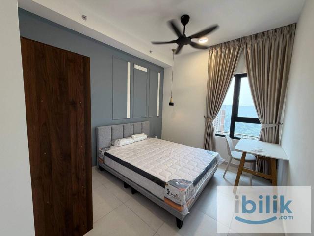 Room for rent in PJU 8, Petaling Jaya