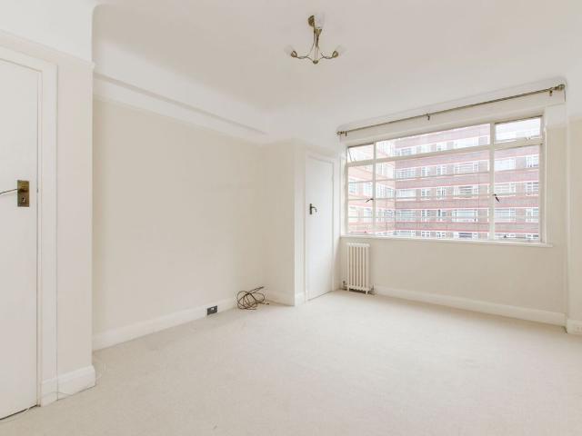 Apartment for rent in London Borough of Wandsworth, Greater London