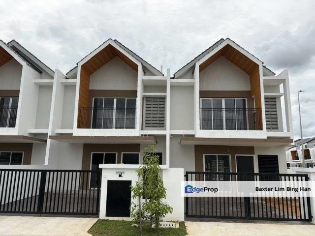 House for sale in Kampung Selangor Dredging, Sepang