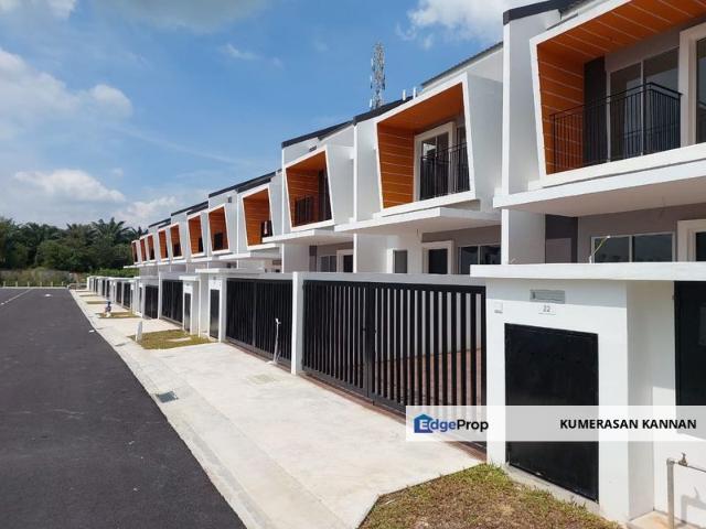 House for sale in Tanjong Sepat, Selangor