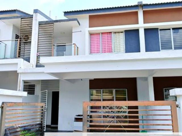 House for sale in Tanjong Sepat, Selangor
