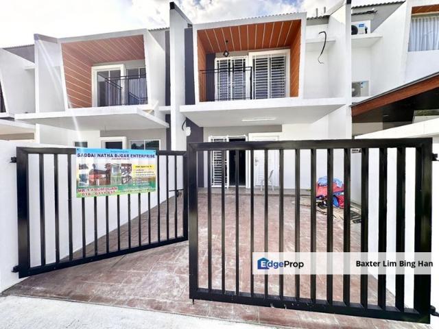 House for sale in Kampung Selangor Dredging, Sepang