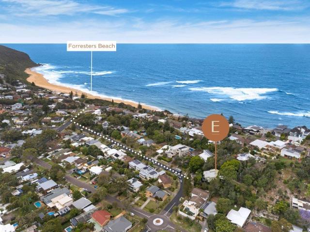 House for sale in Forresters Beach, Central Coast Council