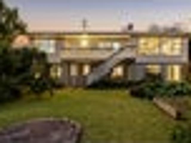 House for sale in Awhitu
