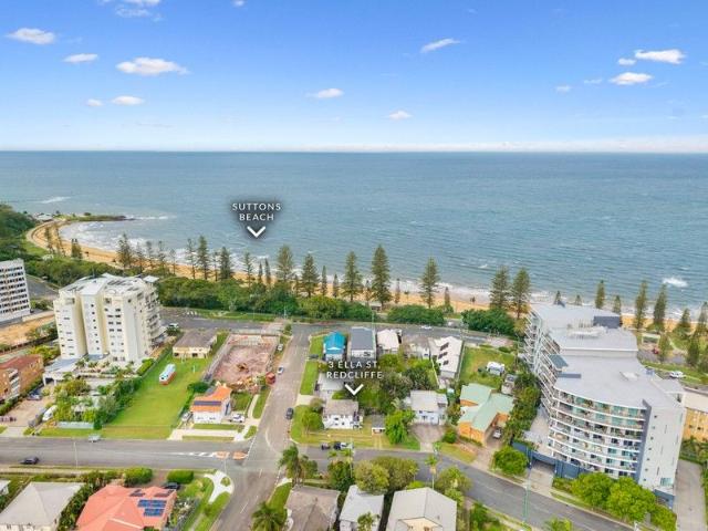 Flat for sale in Redcliffe