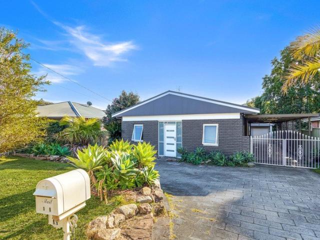 House for sale in Umina Beach, Gosford