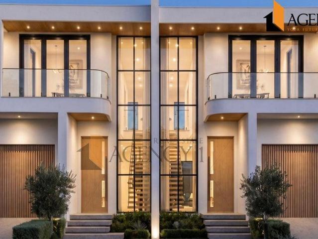 Cottage for sale in Sydney, New South Wales