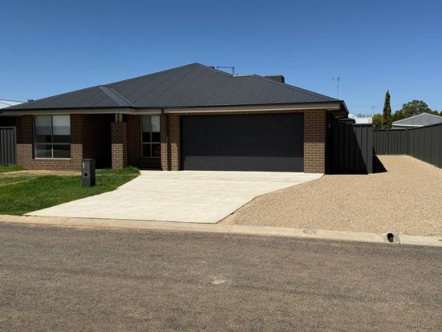 House for sale in Finley, New South Wales