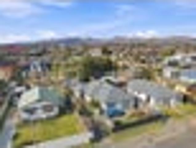 House for sale in Heathcote, Canterbury