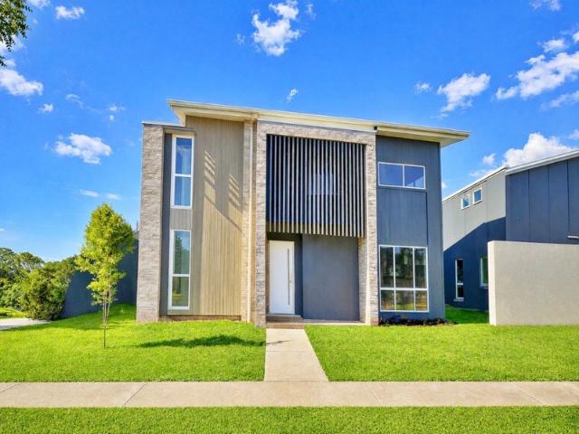 Cottage for sale in Sydney, New South Wales