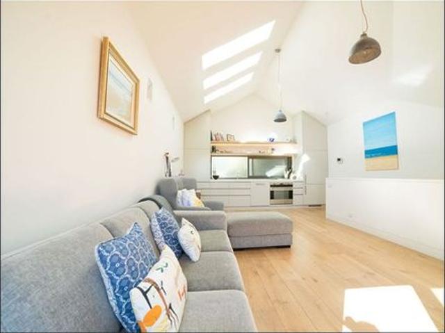 Townhouse for rent in Camerons Creek, Victoria