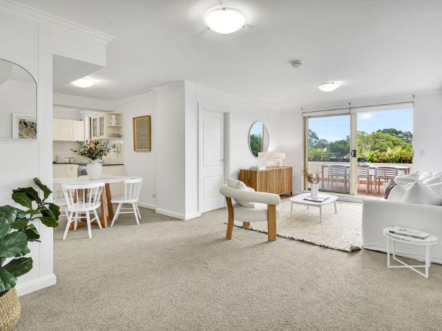 Apartment for rent in Lower North Shore, Sydney