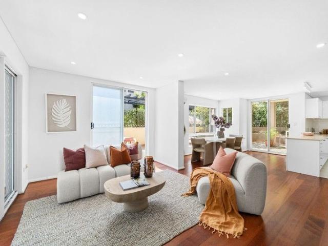 Townhouse for sale in Sydney, New South Wales