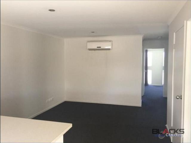 Apartment for rent in Dysart, Queensland