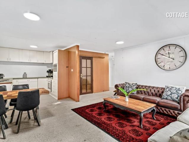 Granny Flat for rent in Kings Creek, Queensland